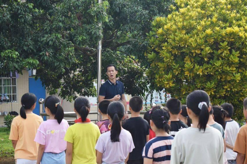 光伏回收产业市场价值引业界关注 企业建议出台规范性文件